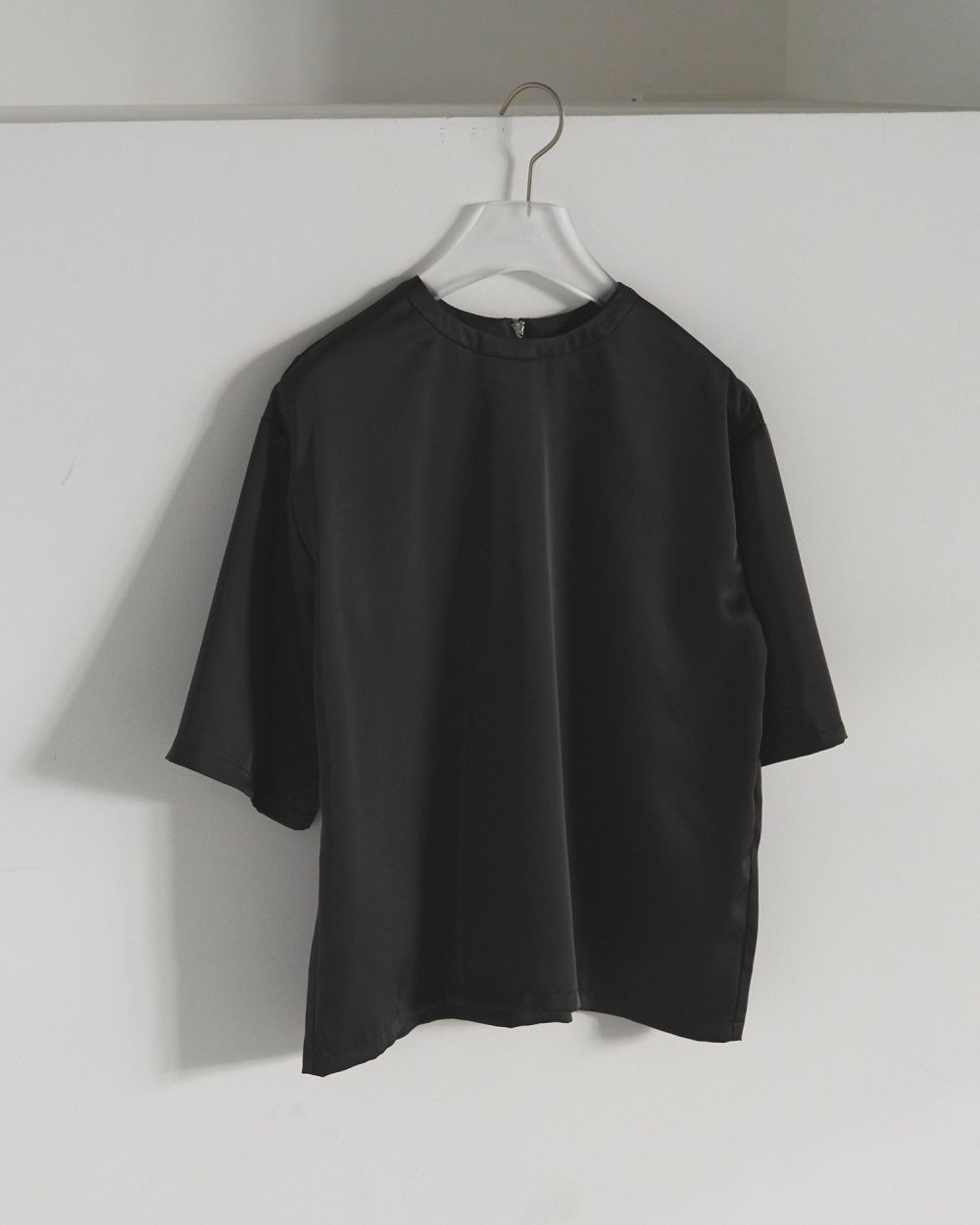 Satin Over Tops Satin Over Tops,サテン オーバー トップス,62520411,トップス,ブラウス,Tシャツ,オーバーサイズ,ànuke,アンヌーク,lifes,ライフズ,25aw