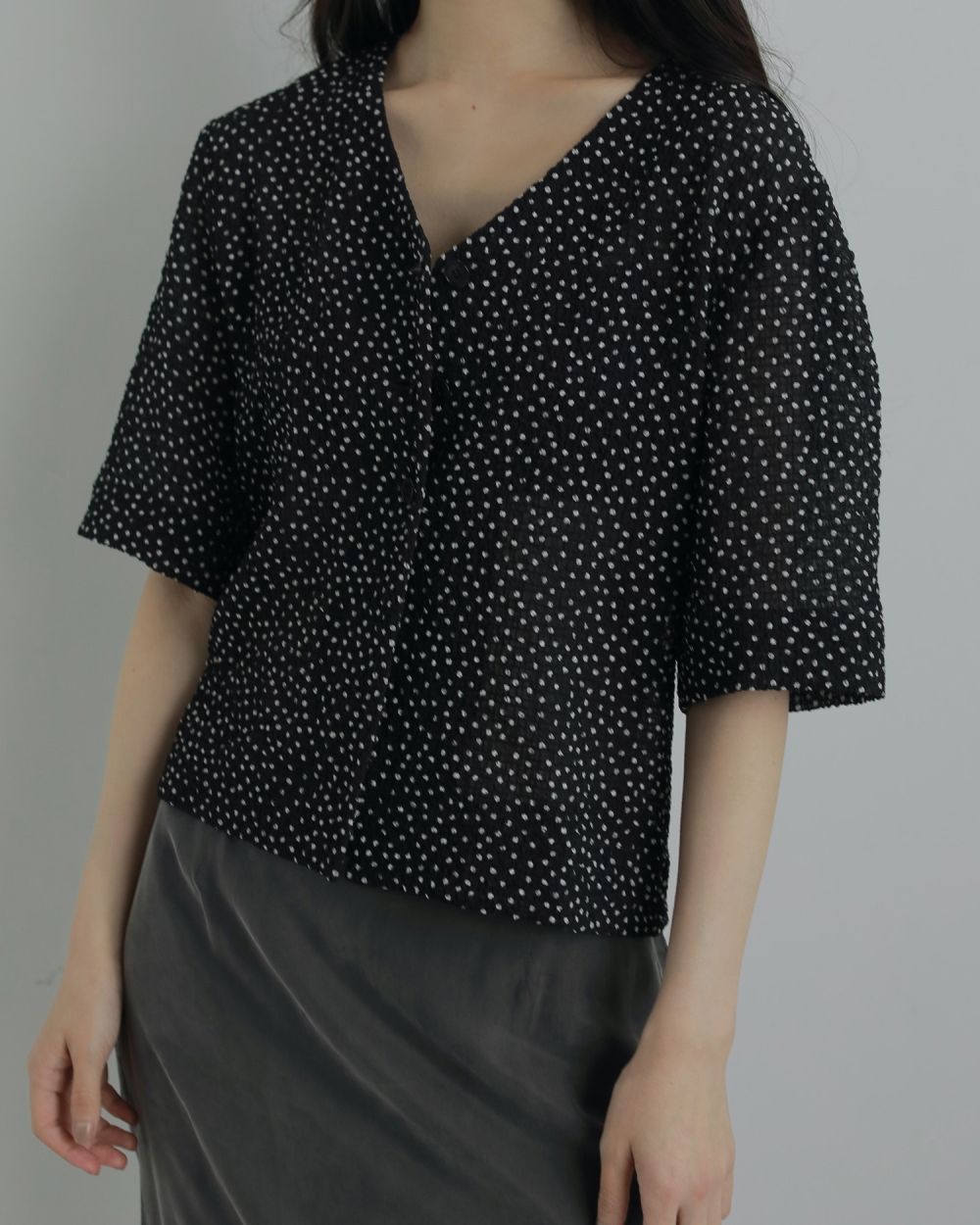 PLAN C ドット　Vネック ブラウス ànuke online store（アンヌーク） / Vneck Dot BlouseVneck Dot