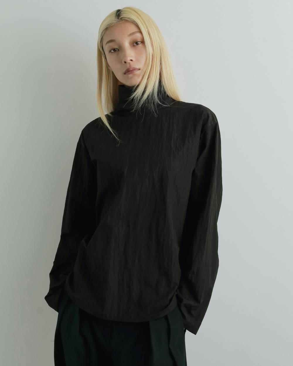 Sheer Over Blouse Sheer Over Blouse,シアー オーバー ブラウス,62520423,ブラウス,シャツ,羽織,透け感,長袖,トップス,シアー,ハイネックブラウス,オーバーサイズ,ànuke,アンヌーク,lifes,ライフズ,25aw
