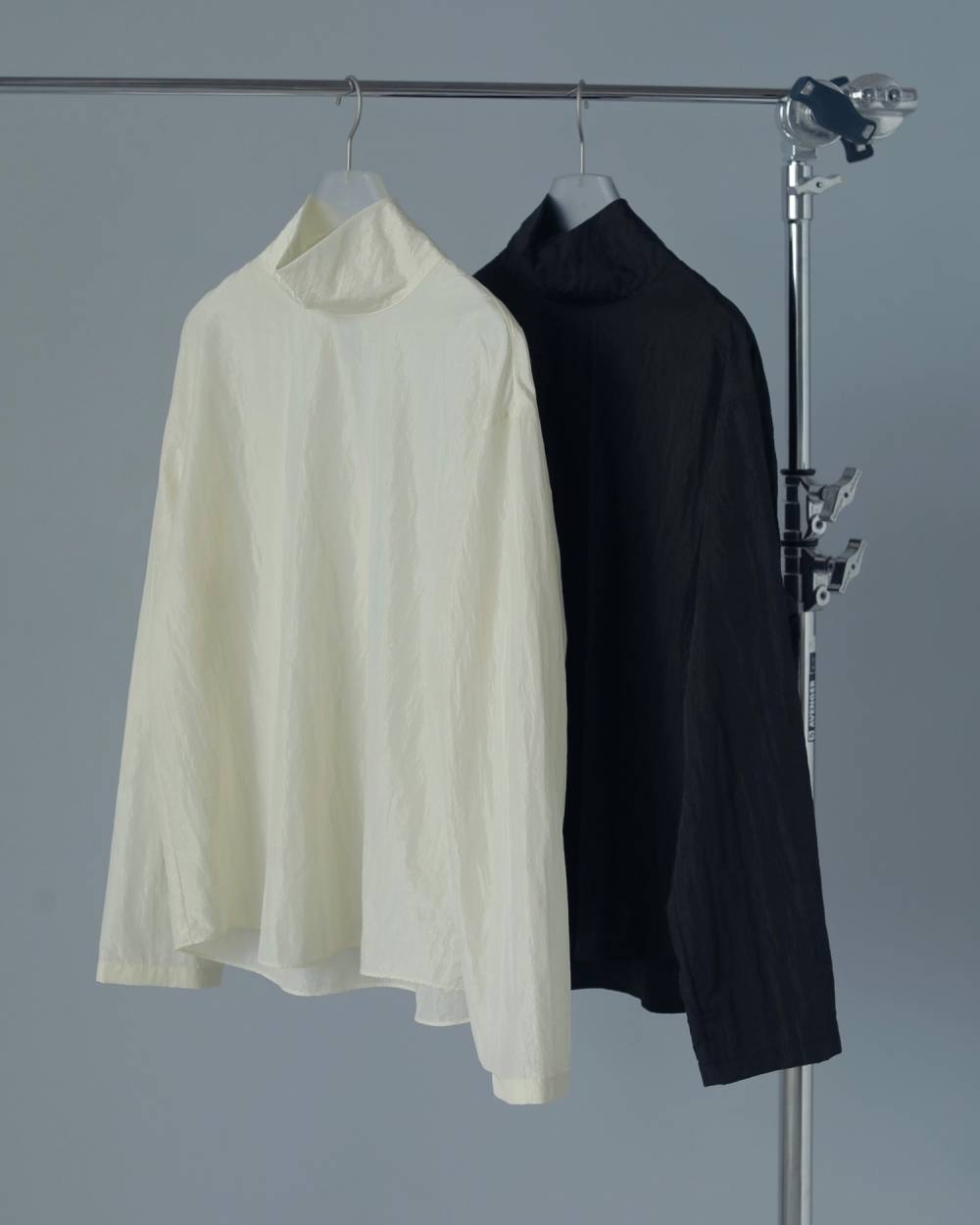 Sheer Over Blouse Sheer Over Blouse,シアー オーバー ブラウス,62520423,ブラウス,シャツ,羽織,透け感,長袖,トップス,シアー,ハイネックブラウス,オーバーサイズ,ànuke,アンヌーク,lifes,ライフズ,25aw