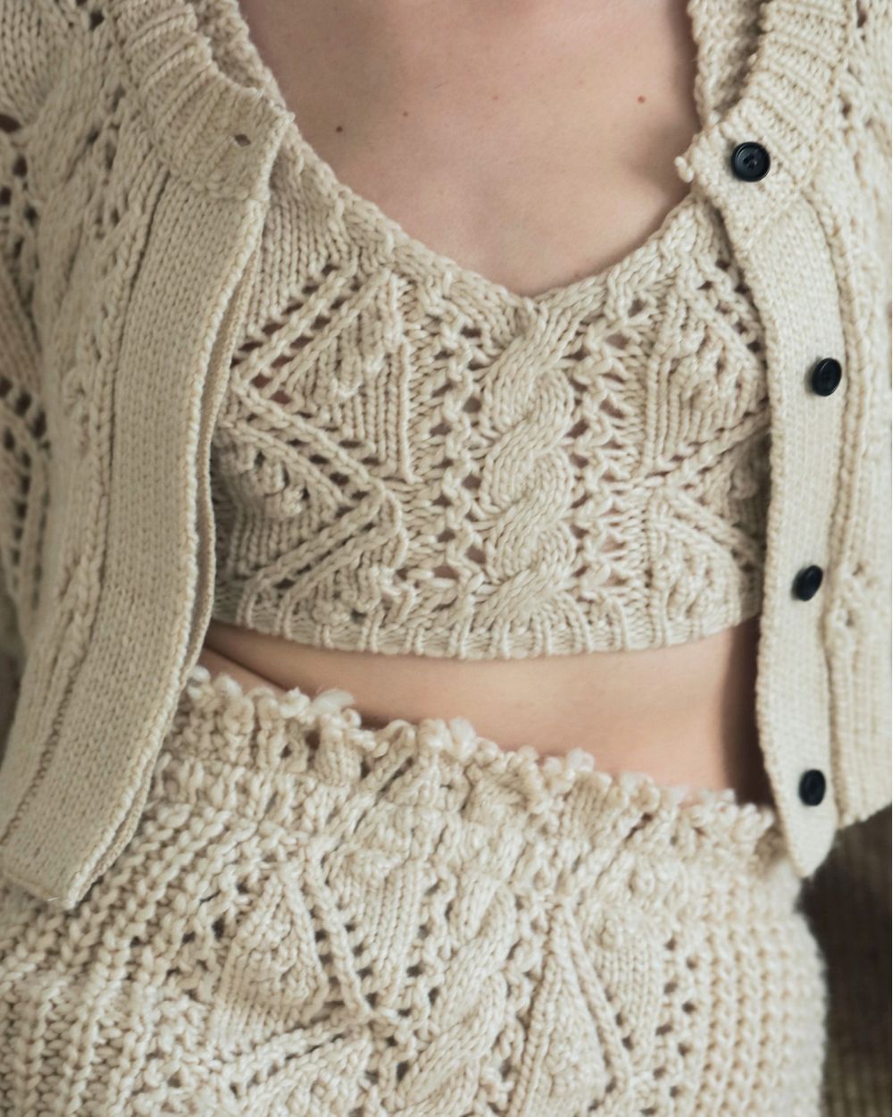 Cable Knit Bustier Cable Knit Bustier,ケーブルニットビスチェ,62520506,ニットビスチェ,トップス,ビスチェ,レイヤード,ànuke,アンヌーク,lifes,ライフズ,25aw