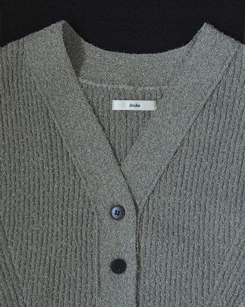 ＊COMORU＊【新品】anuke Curlyarn Knit Vest ànuke online store（アンヌーク） / Curlyarn Knit VestCurlyarn Knit