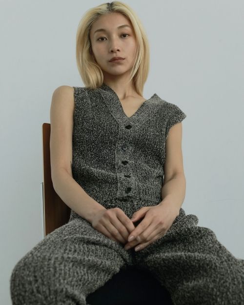 ànuke online store（アンヌーク） / Curlyarn Knit VestCurlyarn Knit