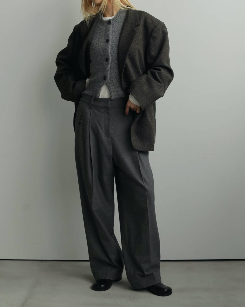 Crewneck Botton Vest Crewneck Botton Vest,クルーネック ボタン ベスト,62520538,ニットベスト,ベスト,ニット,トップス,ànuke,アンヌーク,lifes,ライフズ,25aw