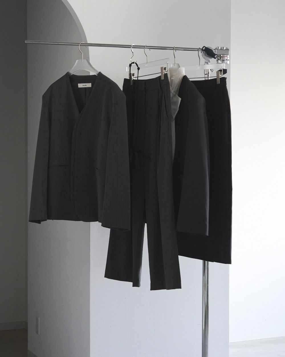 Heather Stretch Pants Heather Stretch Pants,ヘザーストレッチパンツ,62520706,ボトム,パンツ,ストレッチパンツ,ワイドパンツ,ànuke,アンヌーク,lifes,ライフズ,25aw
