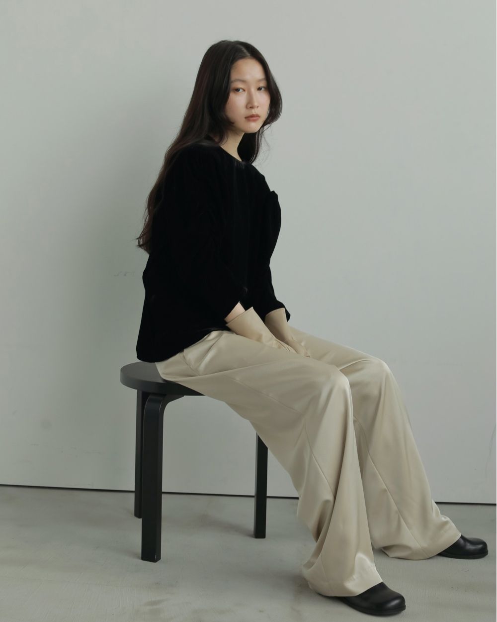 Satin Tuck Pants Satin Tuck Pants,サテンタックパンツ,62520713,パンツ,ボトム,タックワイドパンツ,ànuke,アンヌーク,lifes,ライフズ,25aw