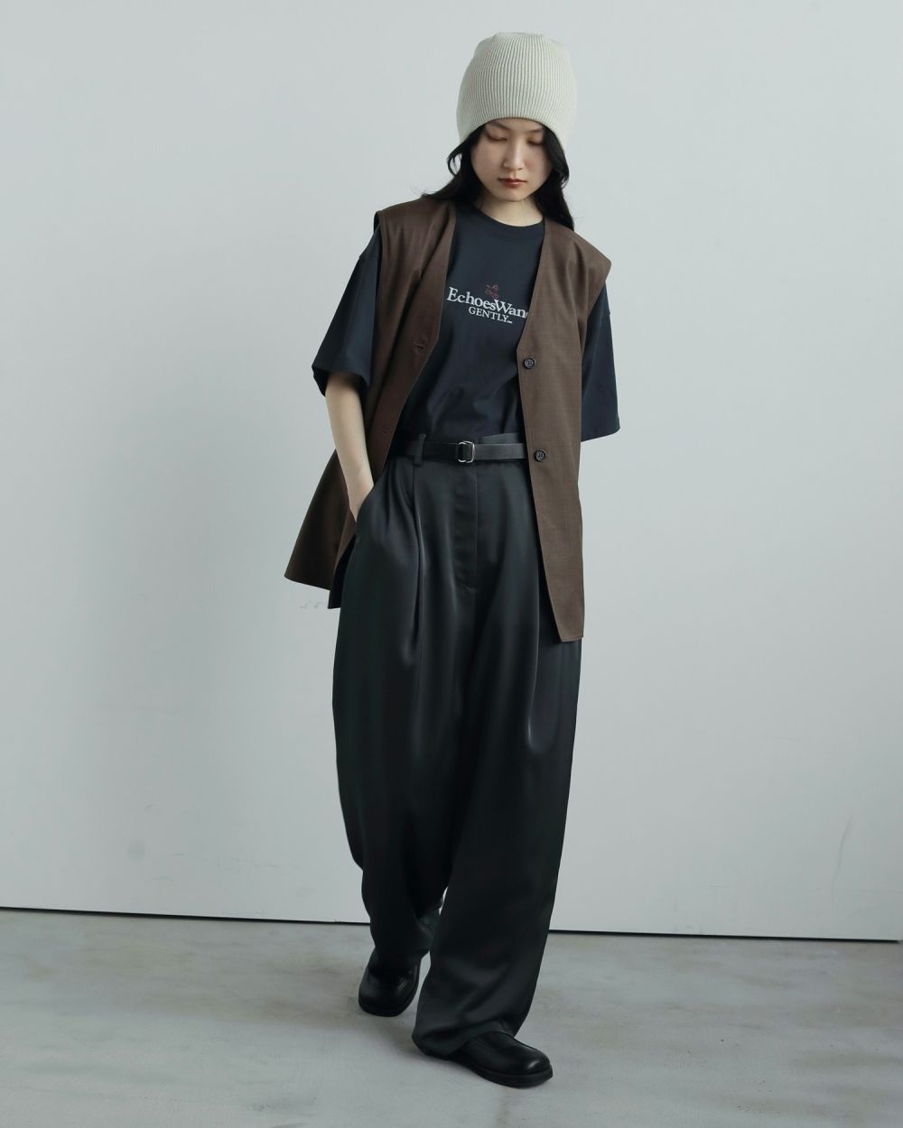 Satin Tuck Pants Satin Tuck Pants,サテンタックパンツ,62520713,パンツ,ボトム,タックワイドパンツ,ànuke,アンヌーク,lifes,ライフズ,25aw