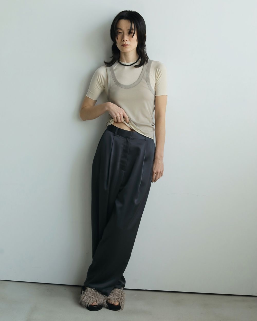 Satin Tuck Pants Satin Tuck Pants,サテンタックパンツ,62520713,パンツ,ボトム,タックワイドパンツ,ànuke,アンヌーク,lifes,ライフズ,25aw