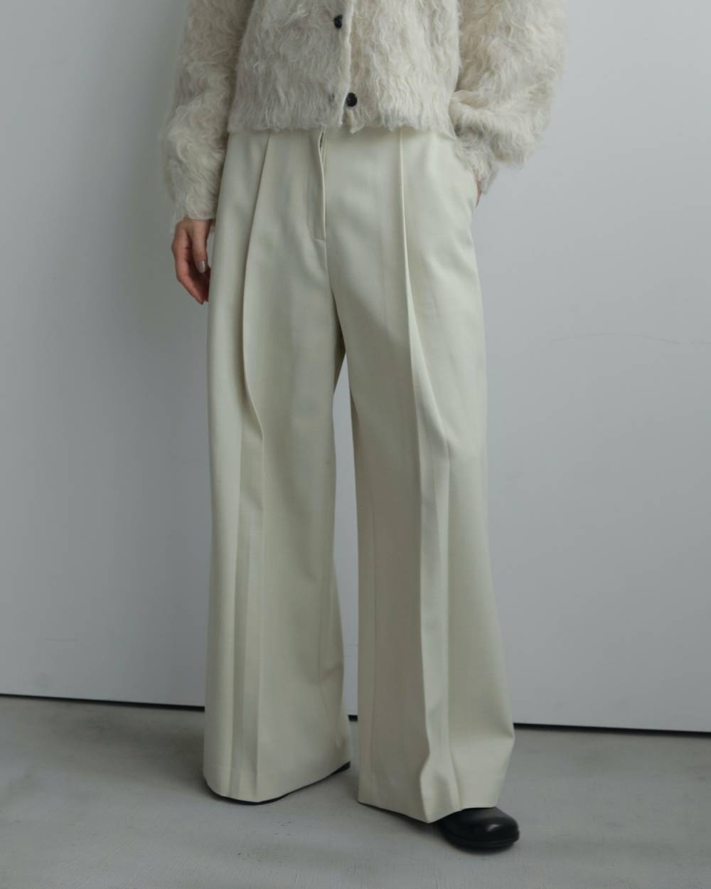 Tuck Pleats Pants Tuck Pleats Pants,タック プリーツ パンツ,62520714,ボトム,パンツ,ワイドパンツ,ànuke,アンヌーク,lifes,ライフズ,25aw