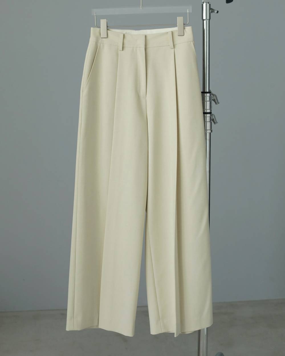 Tuck Pleats Pants Tuck Pleats Pants,タック プリーツ パンツ,62520714,ボトム,パンツ,ワイドパンツ,ànuke,アンヌーク,lifes,ライフズ,25aw