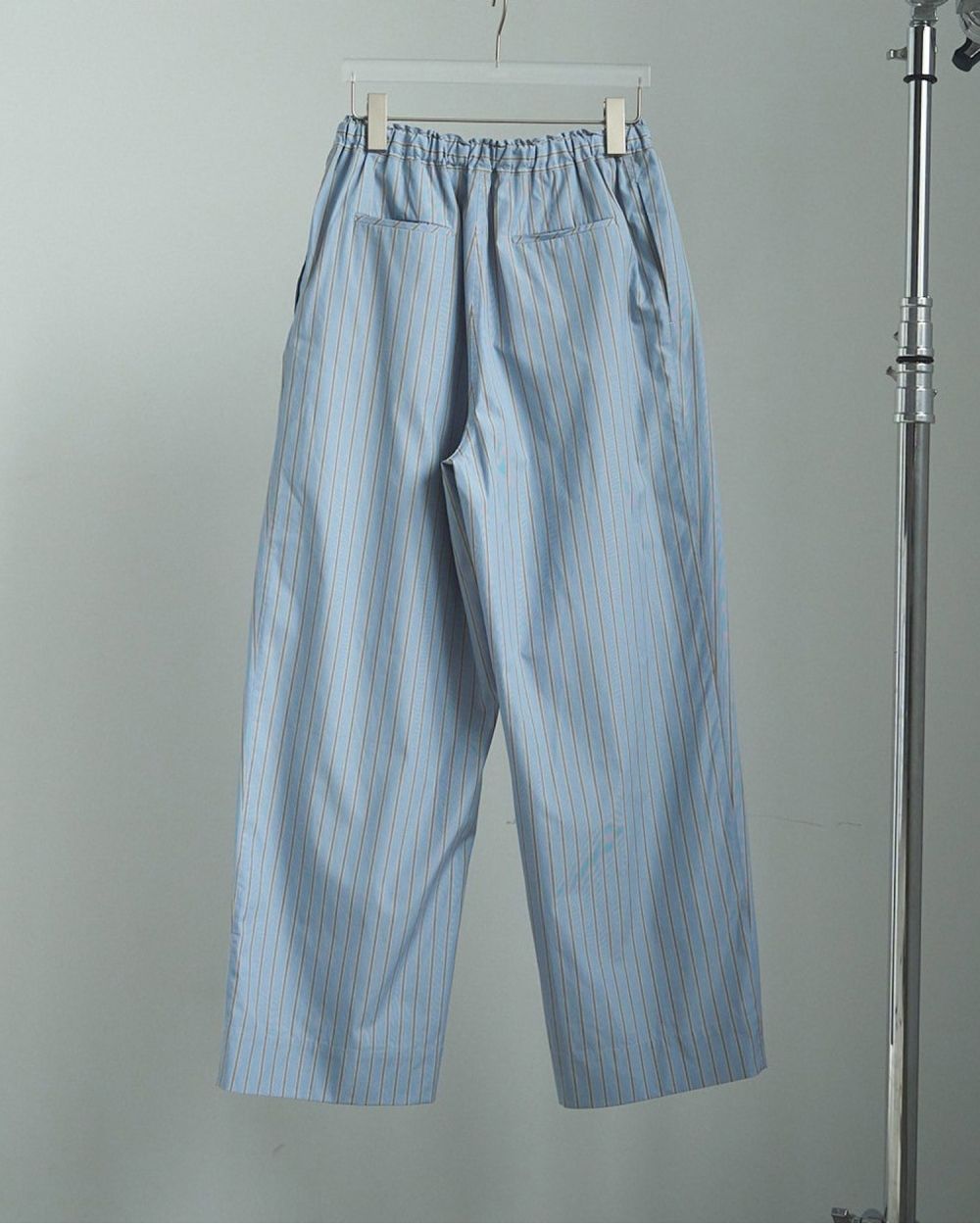 お盆SALE!!アンヌーク☆Stripe Rough Pants 新品未使用 anuke 【SALE】 アンヌーク 即日発送 Stripe Rough Pants