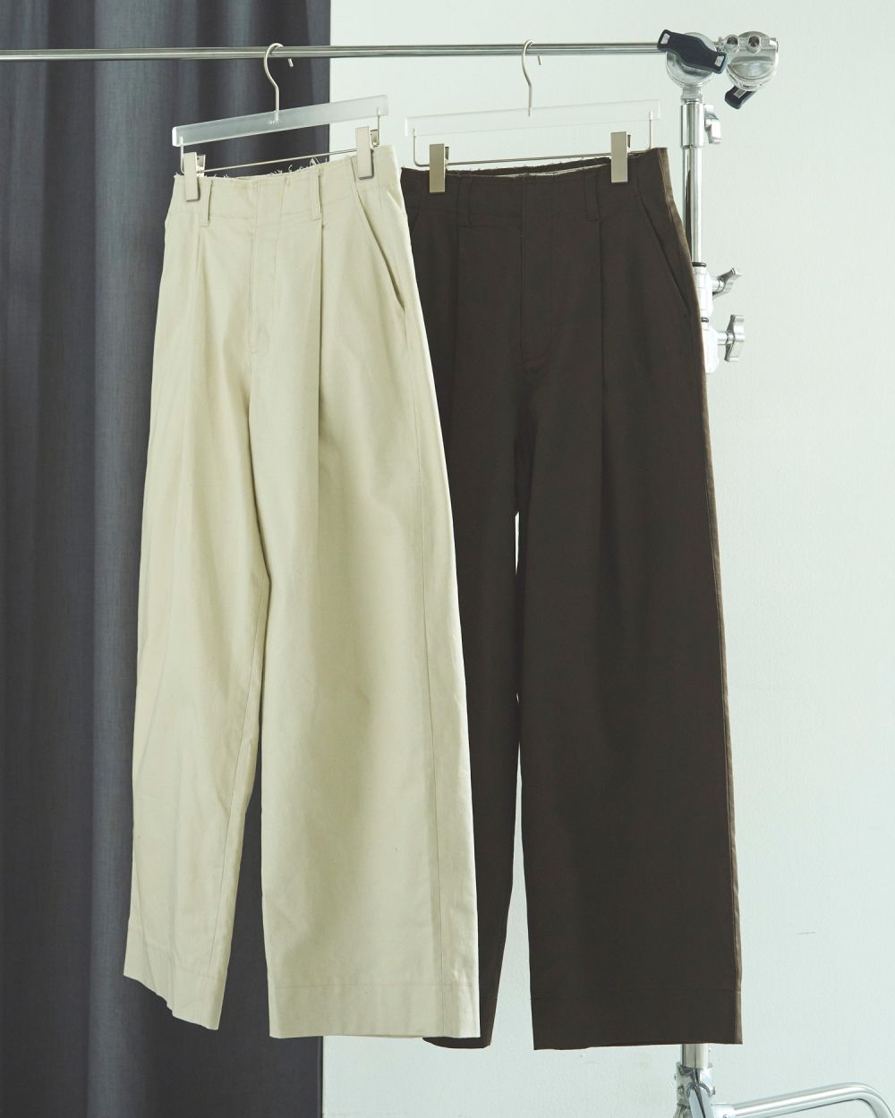 Wide Chino Pants Wide Chino Pants,ワイドチノパンツ,62520721,ボトム,パンツ,チノパン,ànuke,アンヌーク,lifes,ライフズ,25aw