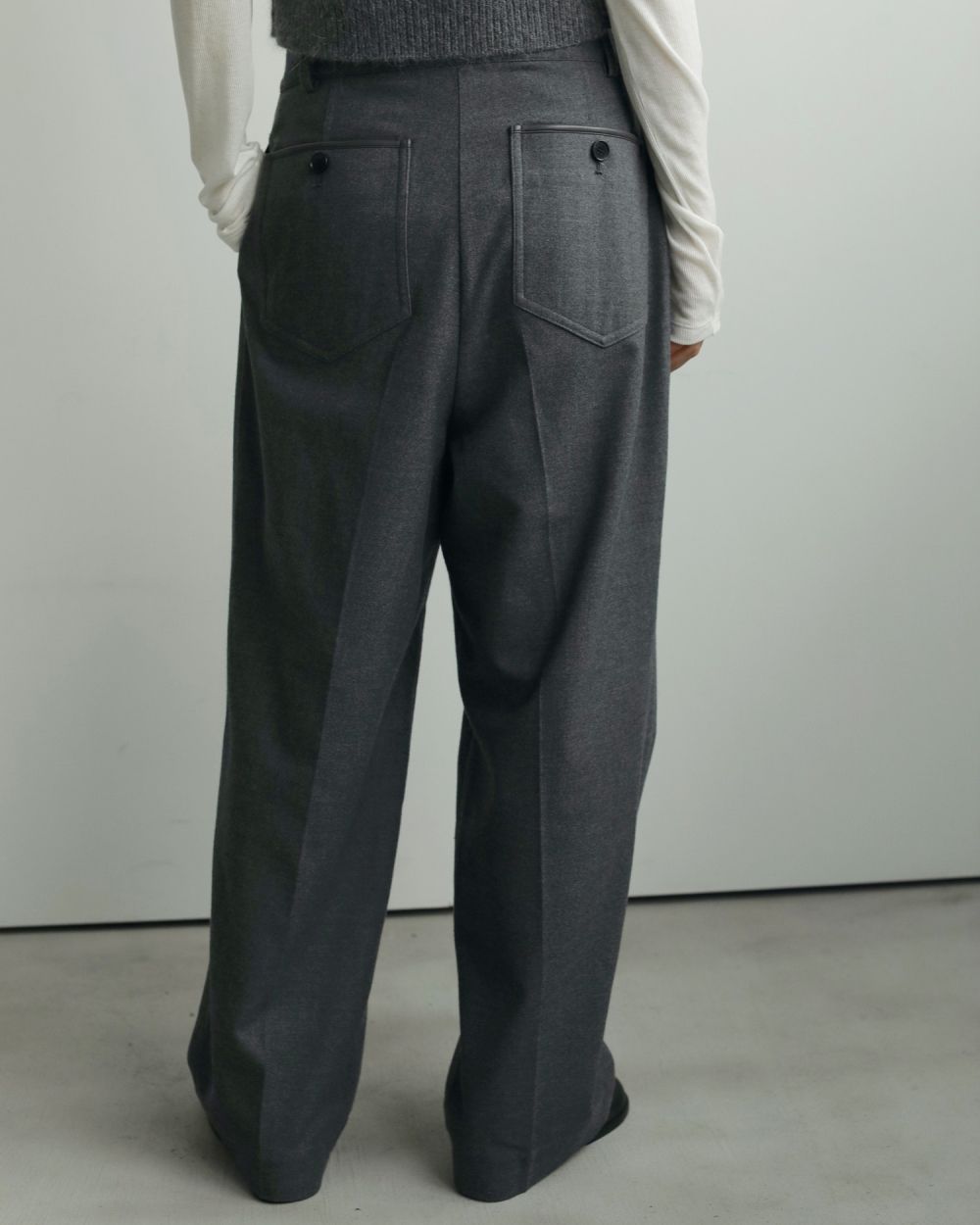 Wool Tuck Pants Wool Tuck Pants,ウールタックパンツ,62520722,ボトム,ウール,タックパンツ,ànuke,アンヌーク,lifes,ライフズ,25aw