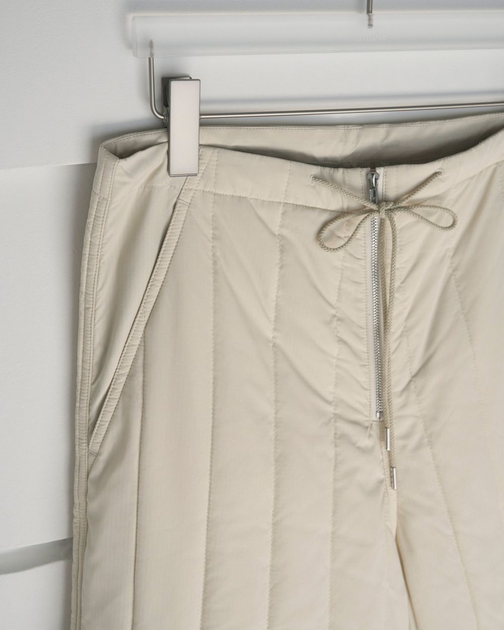 Padding Loose Pants Padding Loose Pants,パディングルーズパンツ,62520723,ボトム,パンツ,ワイドパンツ,中綿,キルティング,ànuke,アンヌーク,lifes,ライフズ,25aw