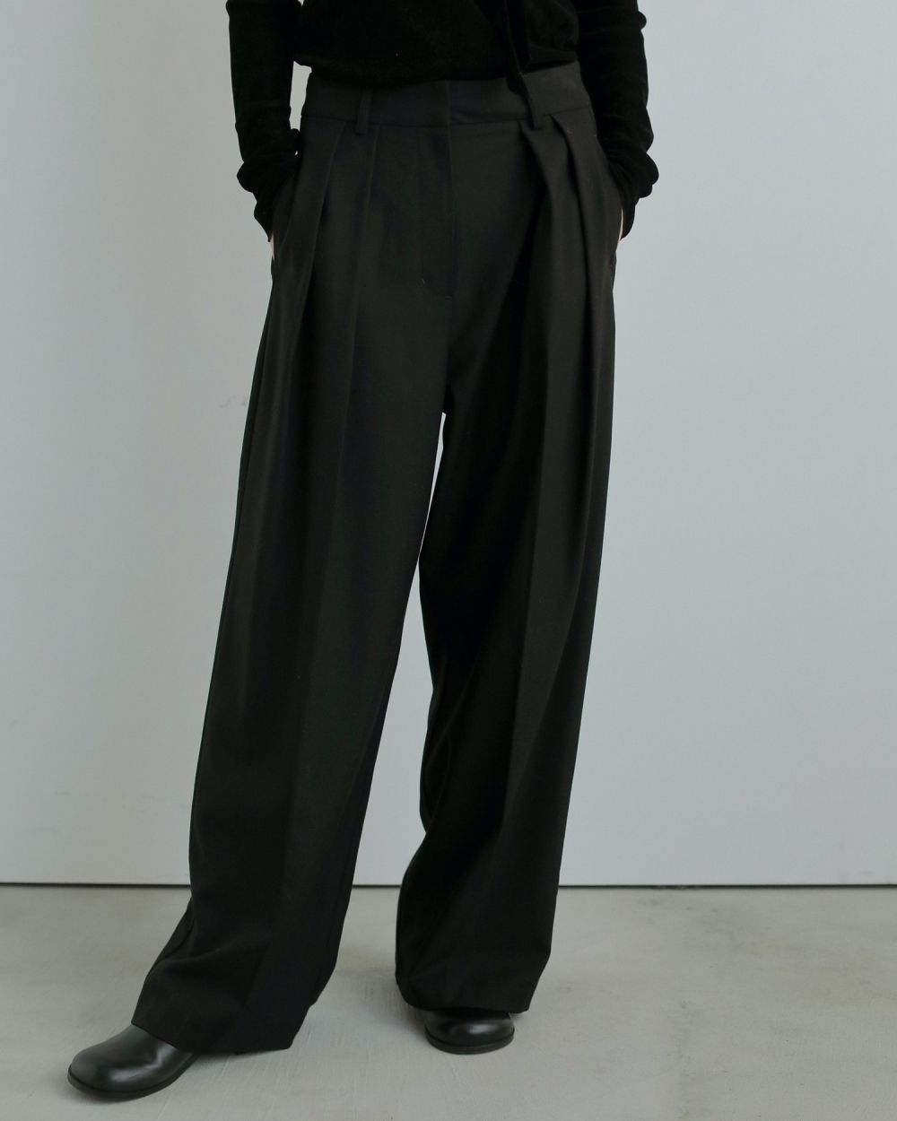 Tuck Wide Pants Tuck Wide Pants,タック ワイド パンツ,62520724,ボトム,パンツ,ワイドパンツ,ànuke,アンヌーク,lifes,ライフズ,25aw