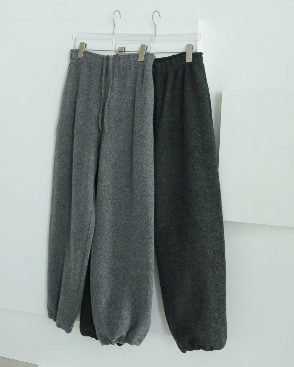 Wool Drawstring Pants Wool Drawstring Pants,ウール ドローストリング パンツ,62520725,パンツ,ボトム,ウール,毛,ドロストパンツ,ànuke,アンヌーク,lifes,ライフズ,25aw