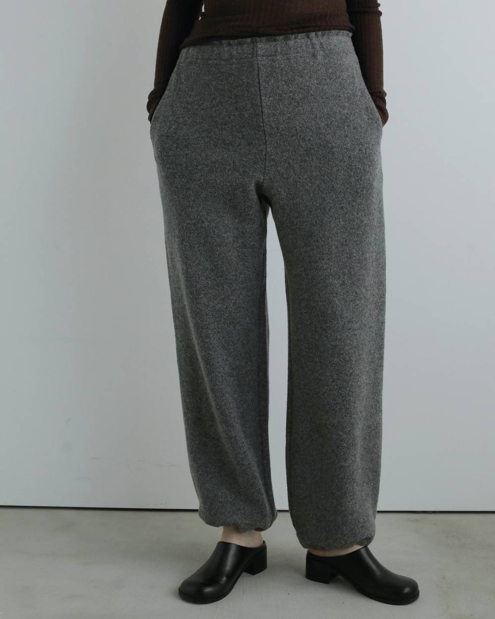 Wool Drawstring Pants Wool Drawstring Pants,ウール ドローストリング パンツ,62520725,パンツ,ボトム,ウール,毛,ドロストパンツ,ànuke,アンヌーク,lifes,ライフズ,25aw