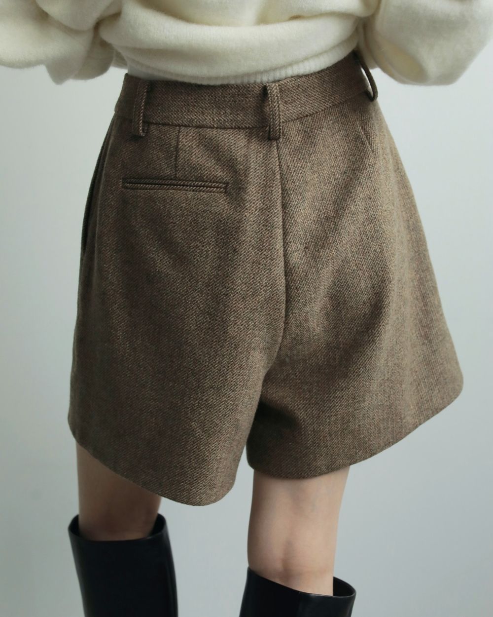 ànuke online store（アンヌーク） / Herringbone Short