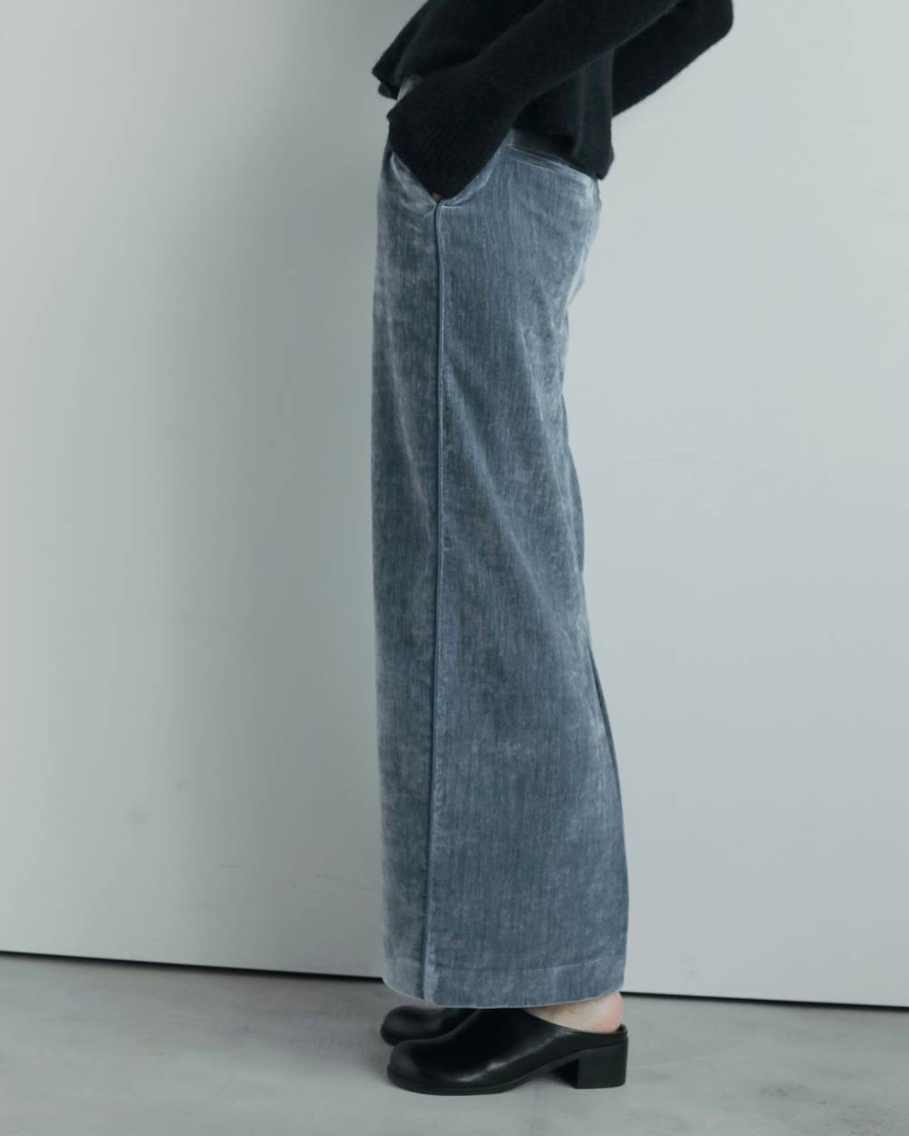 Velvet Straight Skirt Velvet Straight Skirt,ベルベット ストレート スカート,62520803,ボトム,スカート,ベルベット素材,ànuke,アンヌーク,lifes,ライフズ,25aw