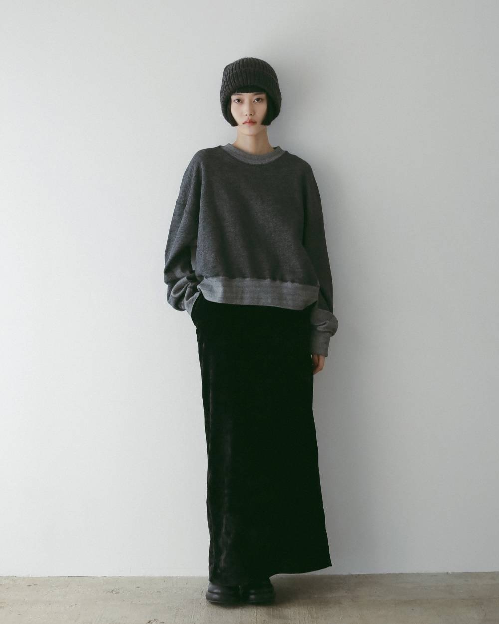 Velvet Straight Skirt Velvet Straight Skirt,ベルベット ストレート スカート,62520803,ボトム,スカート,ベルベット素材,ànuke,アンヌーク,lifes,ライフズ,25aw