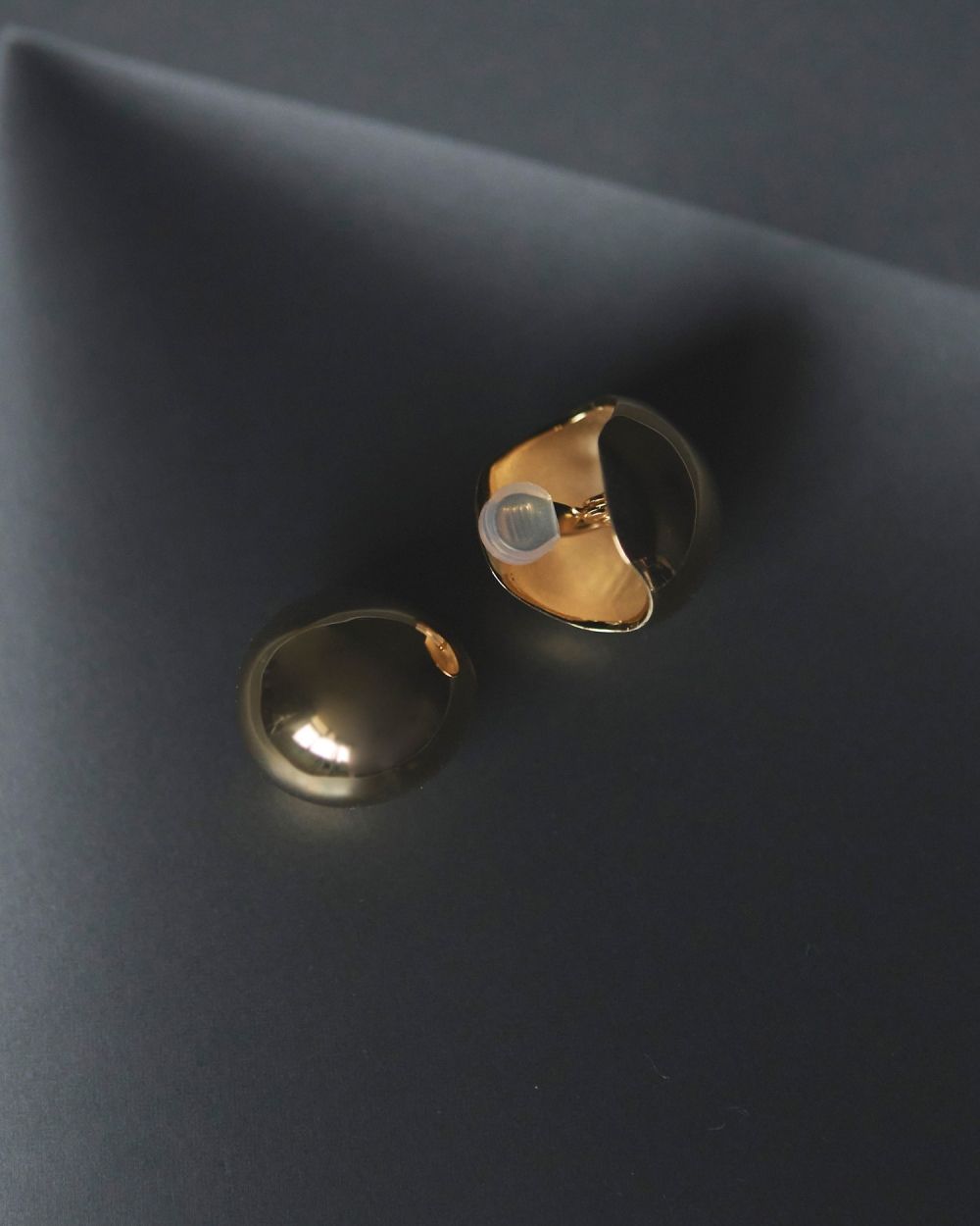 ànuke online store(アンヌーク) / Volume Ball EarringVolume ànuke online store(アンヌーク) / Volume Ball EarringVolume