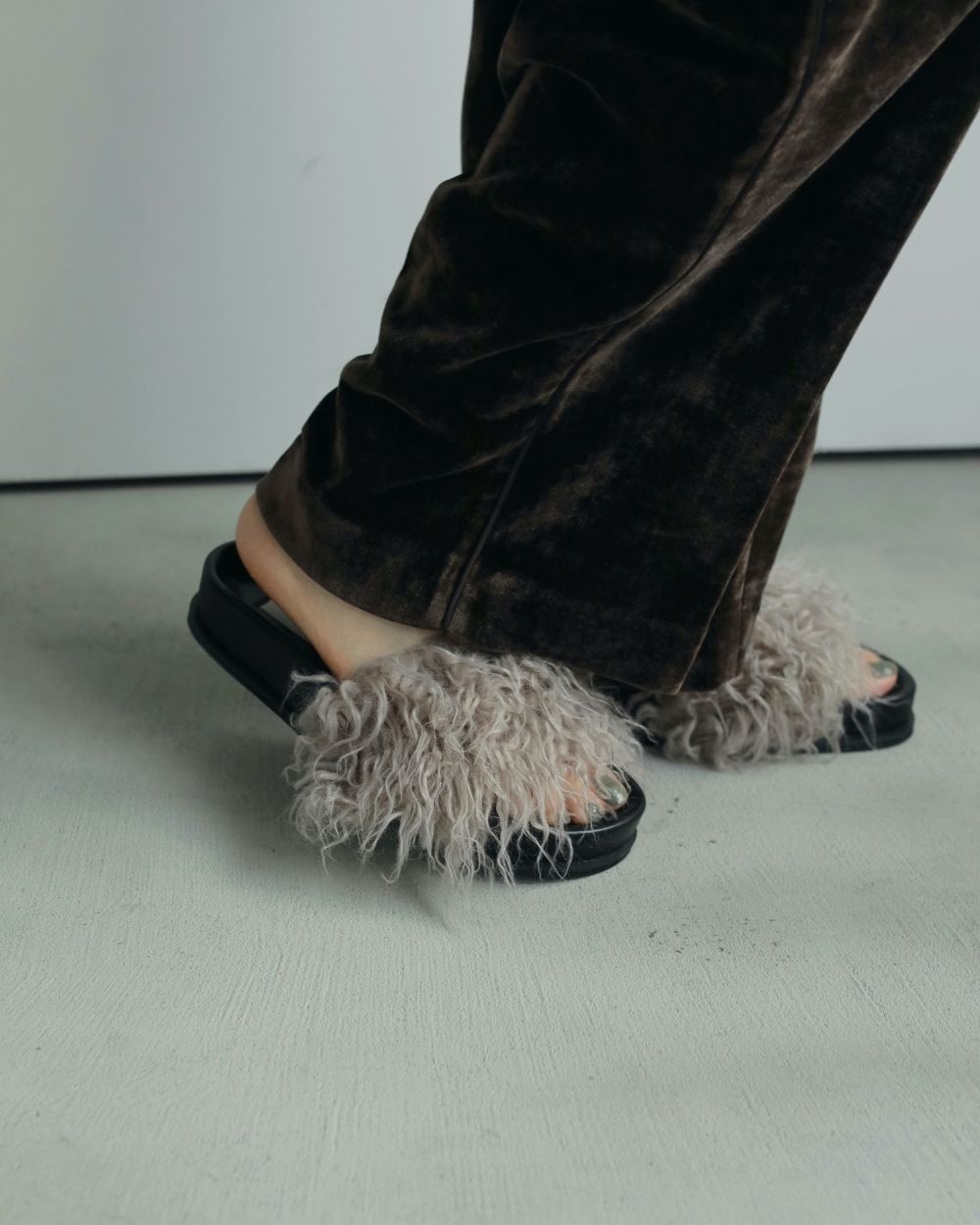 Eco Fur Sandals Eco Fur Sandals,エコ ファー サンダル,62521008,サンダル,シューズ,靴,ボリュームサンダル,エコファー,ànuke,アンヌーク,lifes,ライフズ,25aw