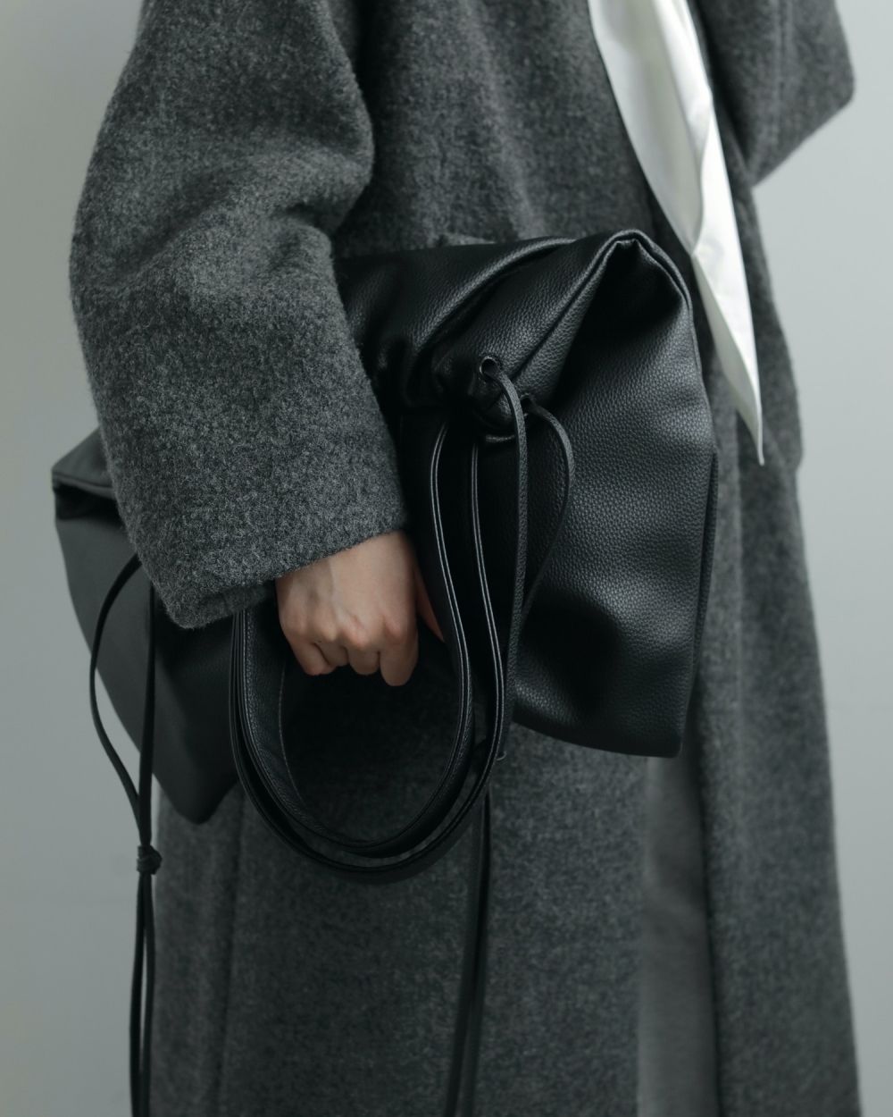 Soft Ecoleather Tote Soft Ecoleather Tote,ソフト エコレザー トート,62521009,バッグ,バック,BAG,小物,グッズ,トートバッグ,トート,ànuke,アンヌーク,lifes,ライフズ,25aw