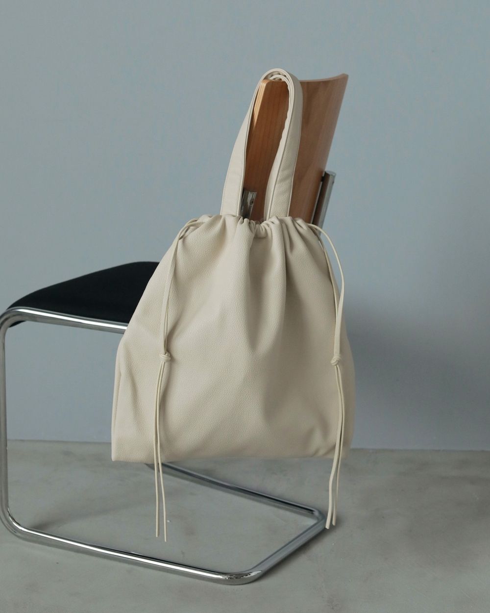 Soft Ecoleather Tote Soft Ecoleather Tote,ソフト エコレザー トート,62521009,バッグ,バック,BAG,小物,グッズ,トートバッグ,トート,ànuke,アンヌーク,lifes,ライフズ,25aw