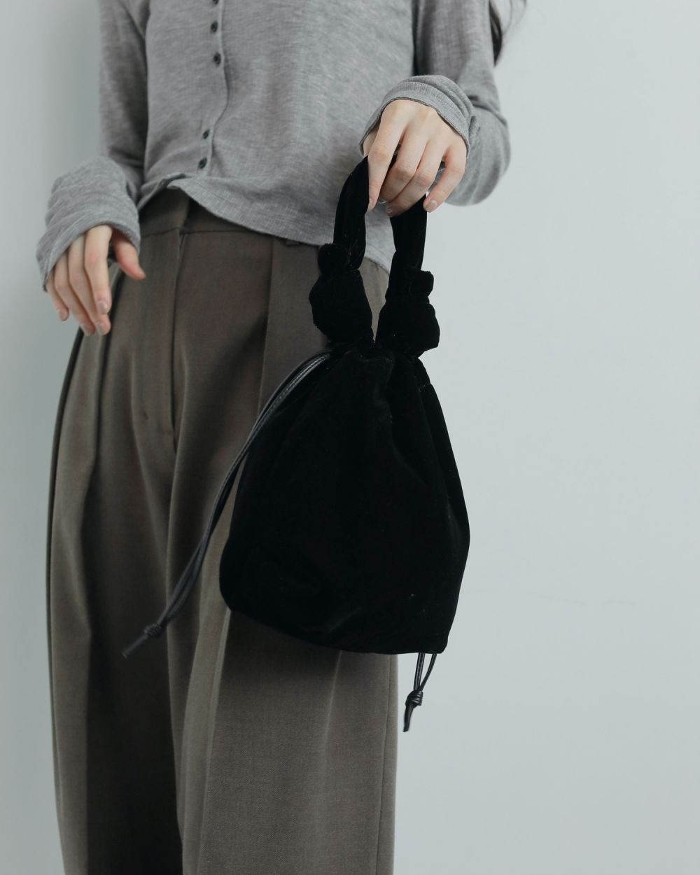 Velvet Mini Purse Velvet Mini Purse,ベルベット ミニ パース,62521014,小物,バッグ,巾着バッグ,ànuke,アンヌーク,lifes,ライフズ,25aw