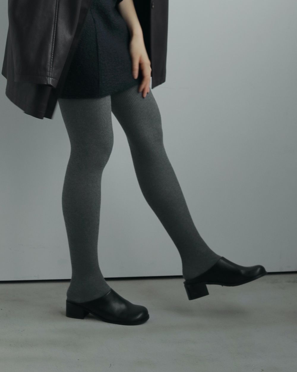 Ecoleather Heel Slip-ons Ecoleather Heel Slip-ons,エコレザーヒールスリッポン,62521021,シューズ,靴,スリッポン,ヒールスリッポン,ànuke,アンヌーク,lifes,ライフズ,25aw