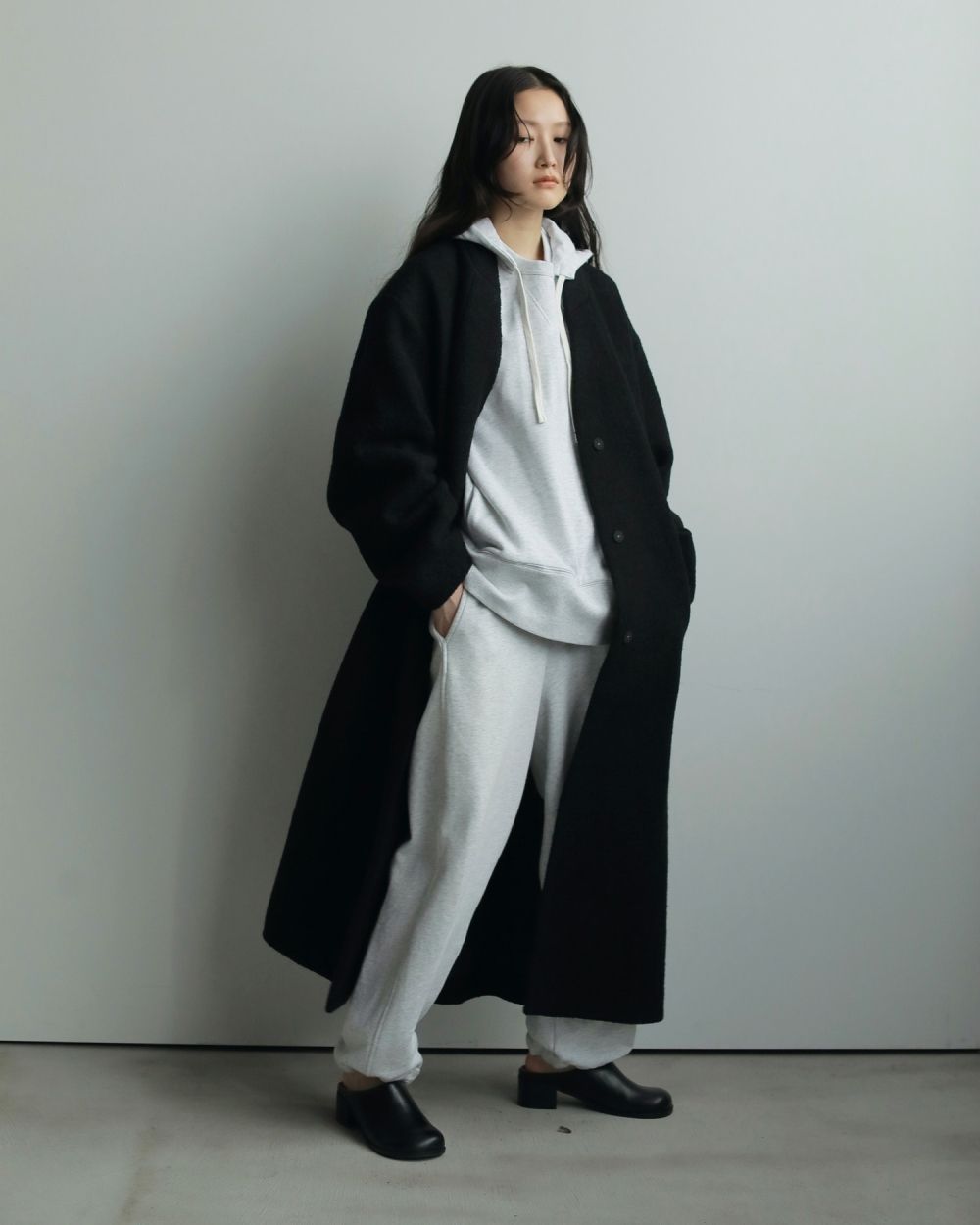 Ecoleather Heel Slip-ons Ecoleather Heel Slip-ons,エコレザーヒールスリッポン,62521021,シューズ,靴,スリッポン,ヒールスリッポン,ànuke,アンヌーク,lifes,ライフズ,25aw