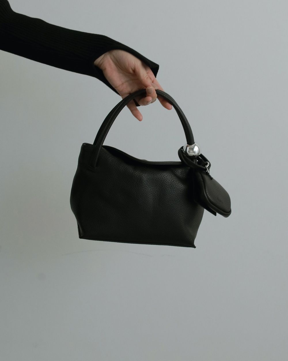 Ecoleather Waist Pouch Ecoleather Waist Pouch,エコレザーウエストポーチ,62521023,ポーチ,ウエストポーチ,BAG,小物,ànuke,アンヌーク,lifes,ライフズ,25aw