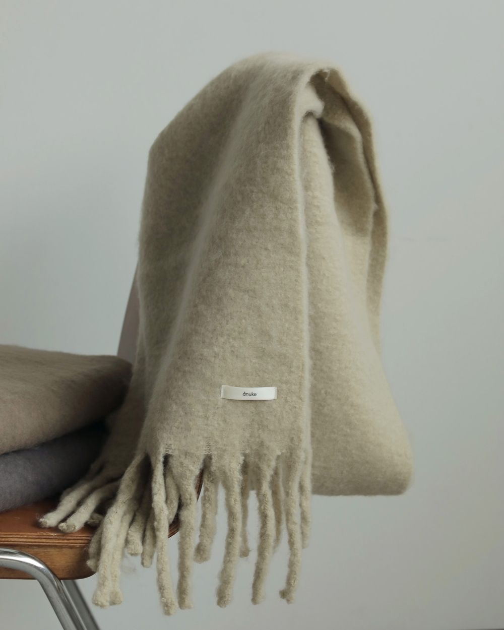 Soft Fringe Stole Soft Fringe Stole,ソフトフリンジストール,62521026,ストール,フリンジストール,マフラー,小物,グッズ,ànuke,アンヌーク,lifes,ライフズ,25aw