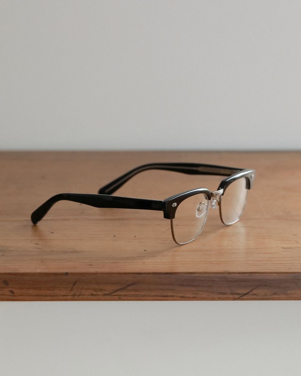 Sirmont Glasses Sirmont Glasses,サーモント グラシーズ,62521029,眼鏡,クリア眼鏡,サングラス,リム,ハーフリム,グッズ,アイウェア,ànuke,アンヌーク,lifes,ライフズ,25aw