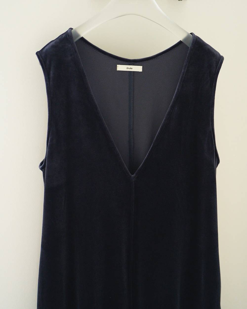 Velour Vneck Combinaison Velour Vneck Combinaison,ベロア Vネック コンビネゾン,62610313,コンビネゾン,ワンピース,ワンピ,ベロア,ベロア素材,OP,ドレス,きれいめ,セレモニー,結婚式,入園式,卒園式,卒業式,卒入園式,ànuke,アンヌーク,lifes,ライフズ,26ss