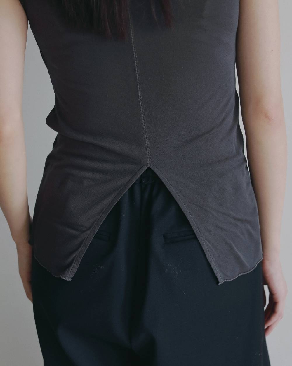 Bicolor Tank Top Bicolor Tank Top,バイカラー タンク トップ,62610607,トップス,タンクトップ,タンク,ノースリーブ,ノースリ,ànuke,アンヌーク,lifes,ライフズ,26ss,26fall,26aw