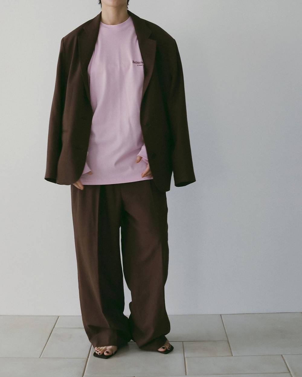 Linen Tuck Pants Linen Tuck Pants,リネン タック パンツ,62610706,ボトム,パンツ,リネン素材,ワイド,ワイドパンツ,ànuke,アンヌーク,lifes,ライフズ,26ss