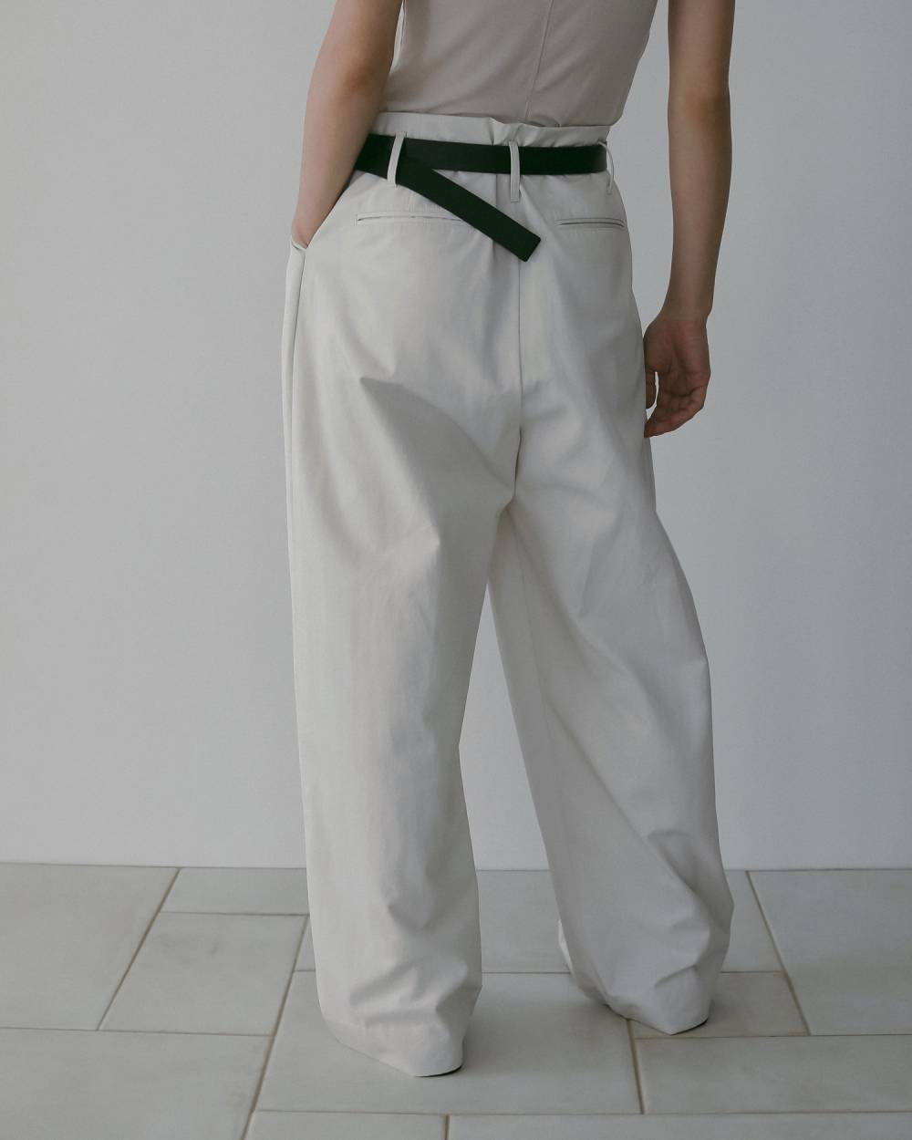 Twill Loose Pants Twill Loose Pants,ツイル ルーズ パンツ,62610708,ボトム,パンツ,ツイル素材,ワイドサイズ,ワイドパンツ,ànuke,アンヌーク,lifes,ライフズ,26ss