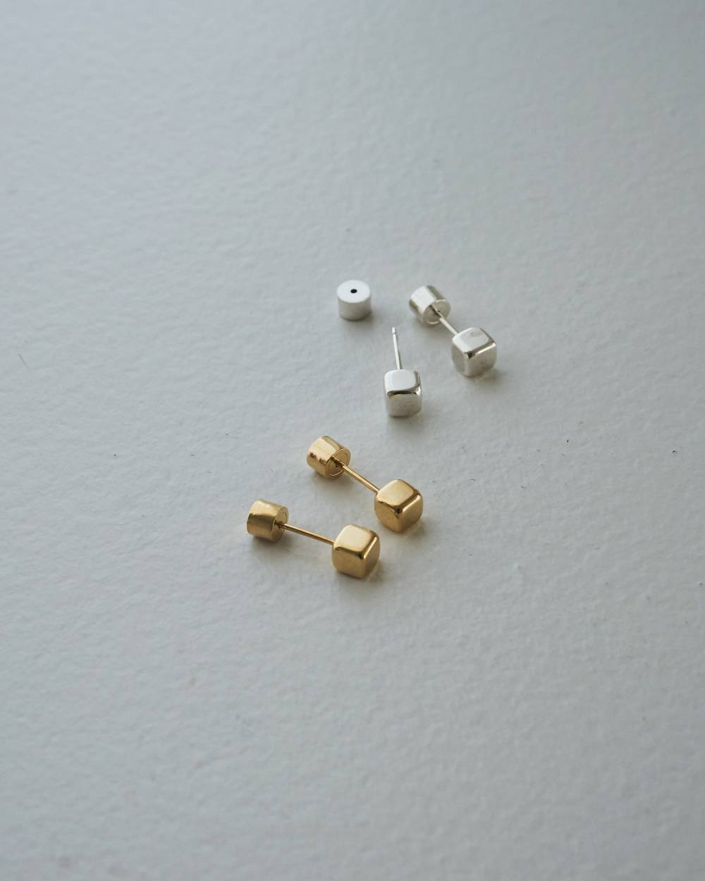 Cube Mini Pierce Cube Mini Pierce,キューブ ミニ ピアス,62610906,ピアス,アクセ,アクセサリー,イヤリング,ànuke,アンヌーク,lifes,ライフズ,26ss