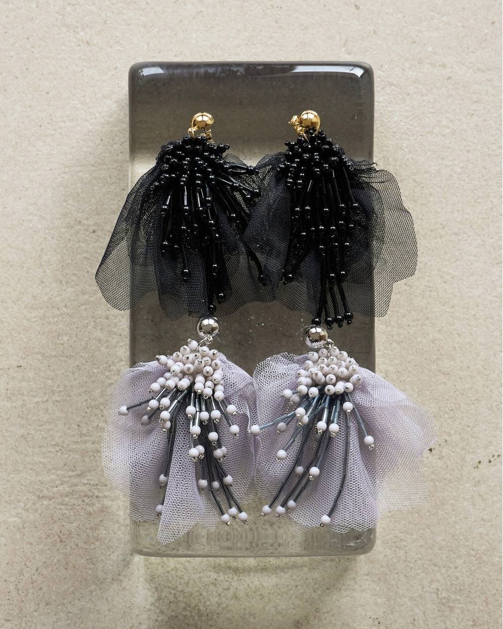 Tulle x Beads Pierce Tulle x Beads Pierce,チュール ビーズ ピアス,62610910,ピアス,アクセ,アクセサリー,ボリュームピアス,チュール,ビーズ,フリンジ,ànuke,アンヌーク,lifes,ライフズ,26ss,26fall,26aw
