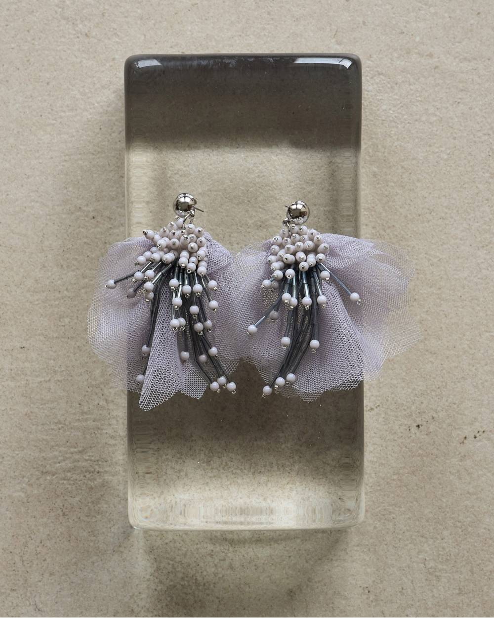 Tulle x Beads Pierce Tulle x Beads Pierce,チュール ビーズ ピアス,62610910,ピアス,アクセ,アクセサリー,ボリュームピアス,チュール,ビーズ,フリンジ,ànuke,アンヌーク,lifes,ライフズ,26ss,26fall,26aw