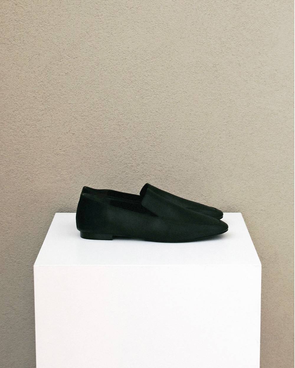 Ecoleather Flat Loafers Ecoleather Flat Loafers,エコレザー フラット ローファー,62611013,靴,シューズ,ローファー,ローカット,エコレザー,ànuke,アンヌーク,lifes,ライフズ,26ss