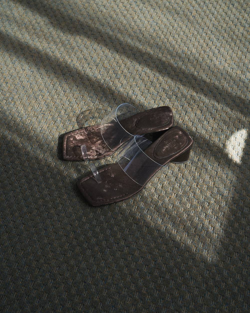 Square Clear Sandals Square Clear Sandals,スクエア クリア サンダル,62611019,サンダル,ヒールサンダル,シューズ,靴,クリア素材,ベロア,ànuke,アンヌーク,lifes,ライフズ,26ss