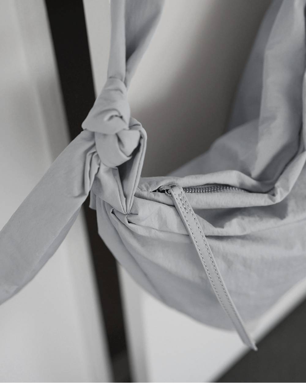 Knot Nylon Bag Knot Nylon Bag,ノット ナイロン バッグ,62611021,バッグ,グッズ,ナイロン素材,ànuke,アンヌーク,lifes,ライフズ,26ss