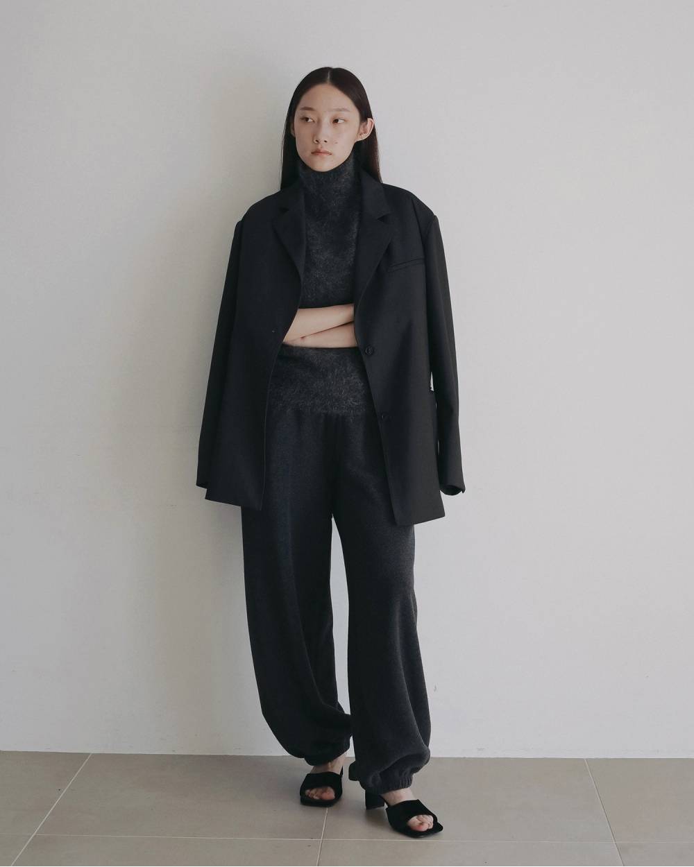 Squaretoe Velour Mule Squaretoe Velour Mule,スクエアトゥ ベロア ミュール,62611027,靴,サンダル,シューズ,ミュール,ベロア素材,ミュールサンダル,ànuke,アンヌーク,lifes,ライフズ,26ss,26fall,26aw