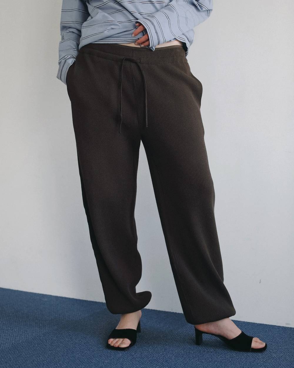 Squaretoe Velour Mule Squaretoe Velour Mule,スクエアトゥ ベロア ミュール,62611027,靴,サンダル,シューズ,ミュール,ベロア素材,ミュールサンダル,ànuke,アンヌーク,lifes,ライフズ,26ss,26fall,26aw