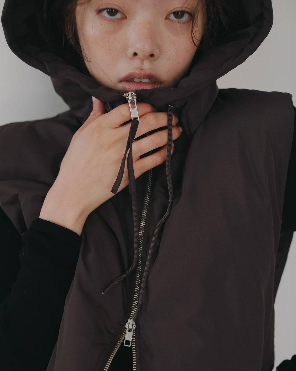 Hooded Down Vest Hooded Down Vest,フーデット ダウン ベスト,62620101,ダウン,アウター,羽織,ベスト,ànuke,アンヌーク,lifes,ライフズ,26ss,26fall,26aw