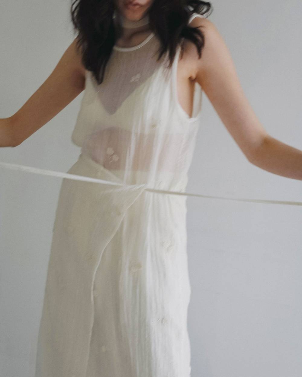 Embroidery Sleeveless Onepiece Embroidery Sleeveless Onepiece,エンブロイダリー スリーブレス ワンピース,62620306,ワンピース,ワンピ,ドレス,シアー素材,ノースリーブワンピース,ànuke,アンヌーク,lifes,ライフズ,26ss,26fall,26aw