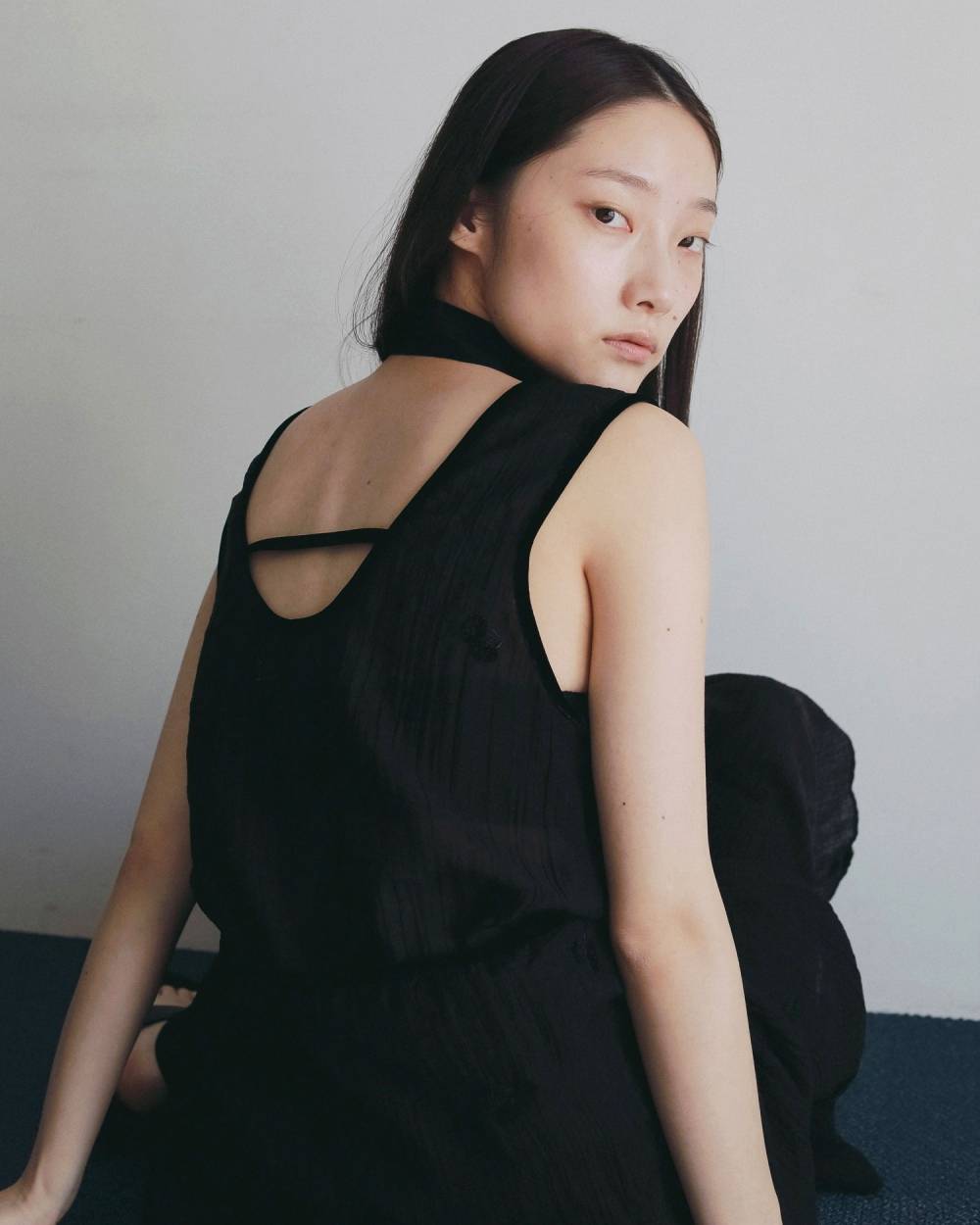 Embroidery Sleeveless Onepiece Embroidery Sleeveless Onepiece,エンブロイダリー スリーブレス ワンピース,62620306,ワンピース,ワンピ,ドレス,シアー素材,ノースリーブワンピース,ànuke,アンヌーク,lifes,ライフズ,26ss,26fall,26aw