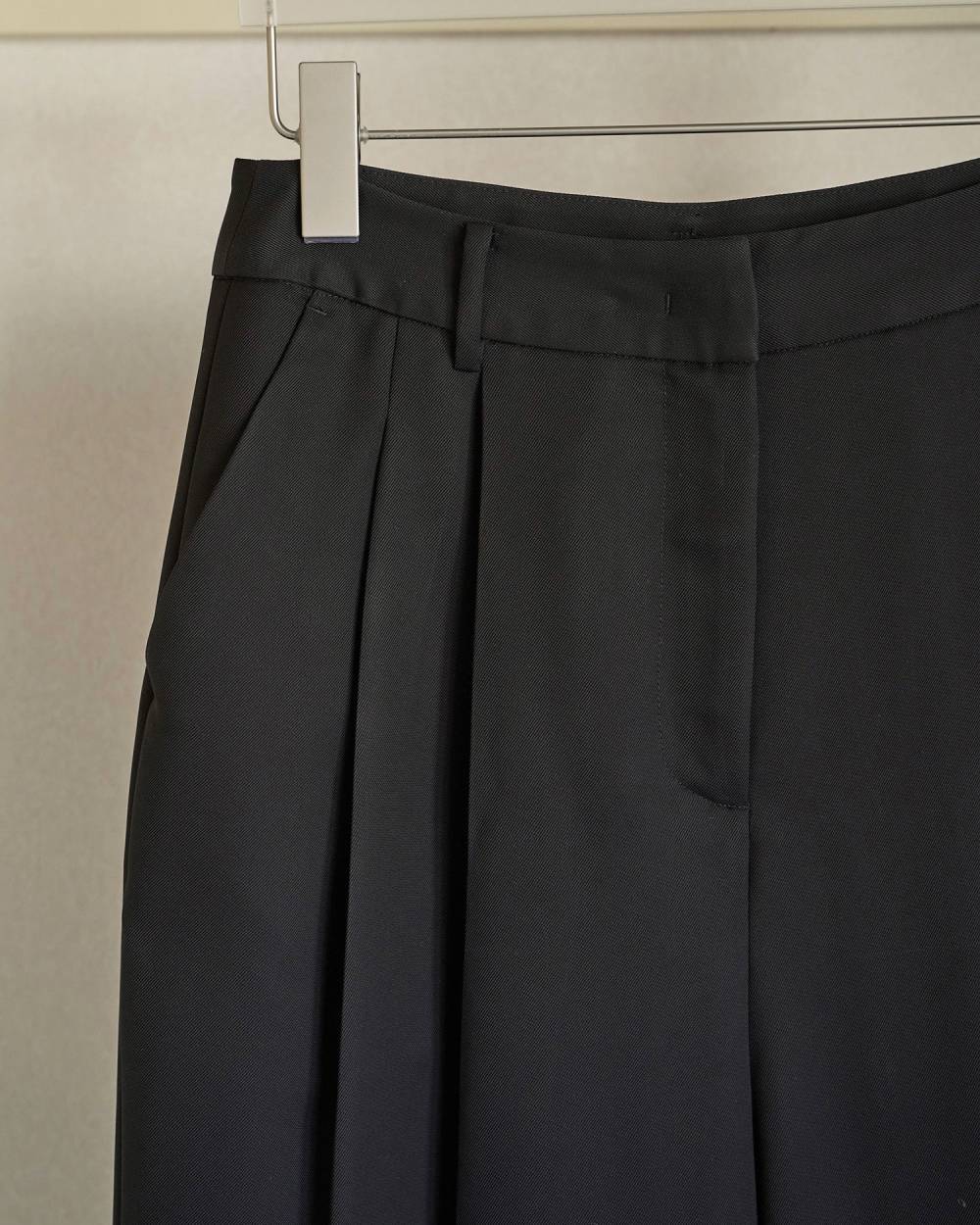 Twill Satin Pants Twill Satin Pants,ツイル サテン パンツ,62620708,ボトム,パンツ,ワイドパンツ,ànuke,アンヌーク,lifes,ライフズ,26ss,26fall,26aw